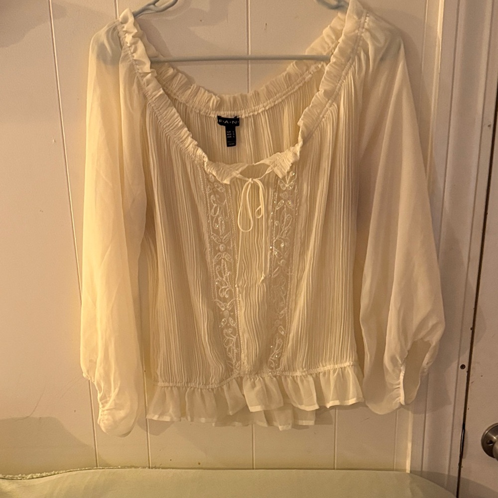 FANG Cream Ruffled Peasant Blouse with Embroidered Front